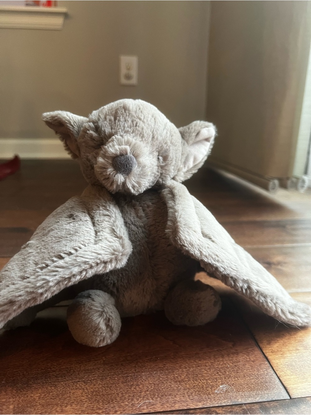 Jellycat Bashful Bat Retired